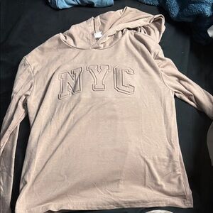 NYC Graphic Hoodie in Beige